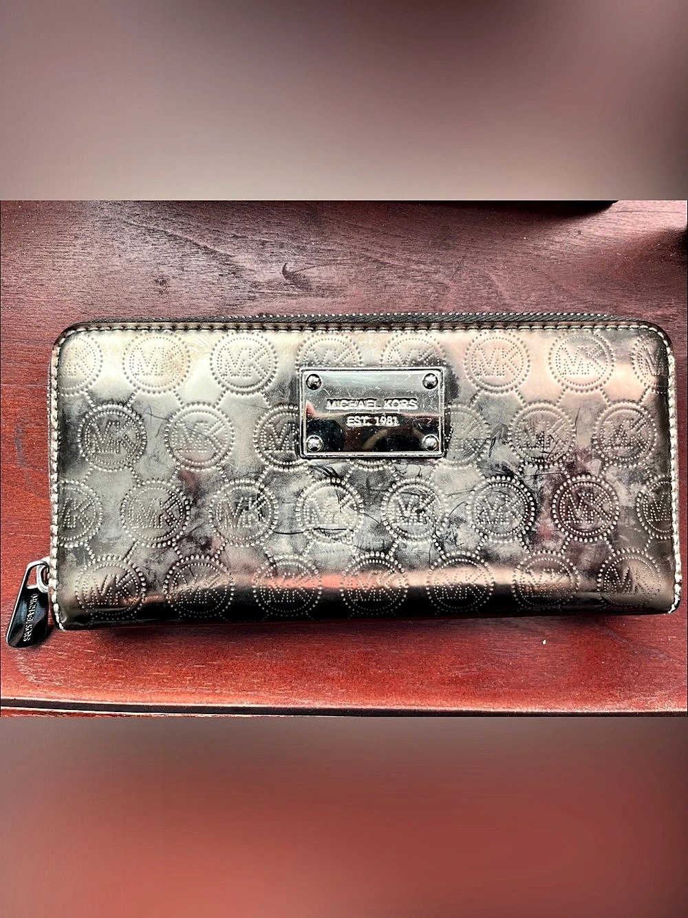 Michael Kors Jet Set Travel Metallic Logo Embossed Continental Wallet